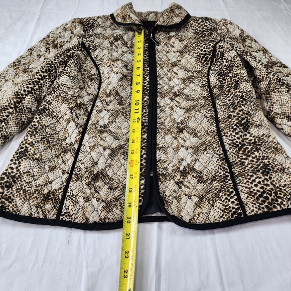 RQT Woman Black Beige Quilted Lightweight Boho Jacket Blazer Size M - Picture 10 of 12